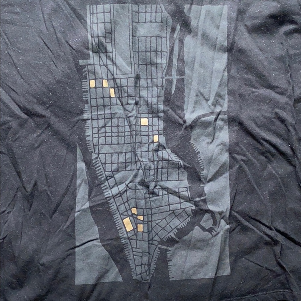 Black shirt - Picture 2 of 2